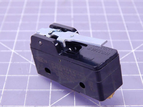 Lot of 350 Micro Switch BZ-RW84-A2N145 Basic / Snap Action Switches Large Basic Switch 15 A 125, 250 Or 480 VAC T104554 For Sale