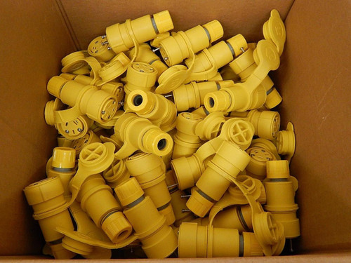 Lot of 100 Molex, Daniel Woodhead 1301460008 Connector-Watertite For Sale