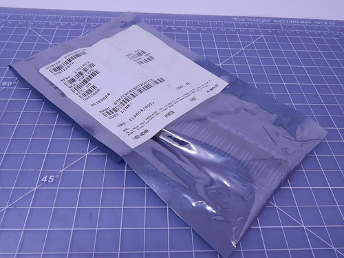 Lot of 20 STMicroelectronics P000822-NP, L7812CV Linear Voltage Regulators 12 V 1.5 A Positive T106212 For Sale