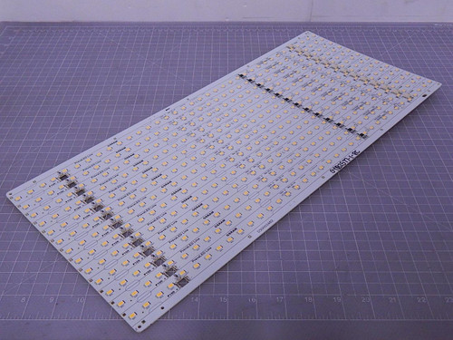 Lot of 13 SY182577-1-RC PrevaLED Line OSRAM T114595 For Sale