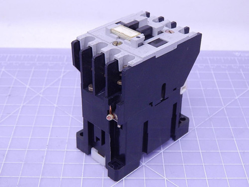 Lot of 3 Allen Bradley 100-A09ND3 Contactors T116855 For Sale