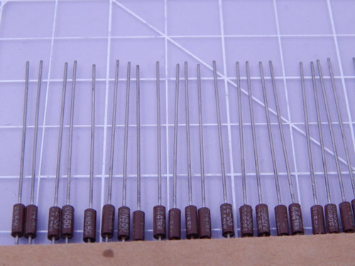 Lot of 900 TRW RN55C Metal Film Resistor T117840 For Sale