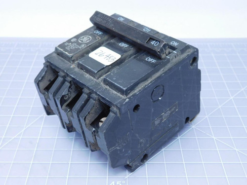 GE RS-9657 Circuit Breaker 40 A 3 Poles T121077 For Sale