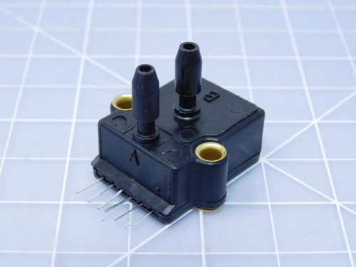 Honeywell SCXL004DN Board Mount Pressure Sensor 0 in H20 to 4 in H20 UNAMP DIFF GAGE 18 V T122047 For Sale