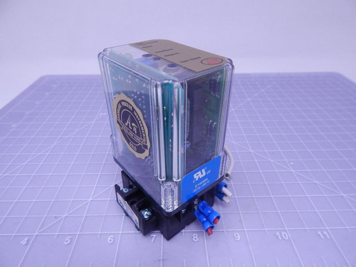 Absolute Process Instruments API 1000 G 5A Input/Output Loop Tracker 115 VAC T122945 For Sale