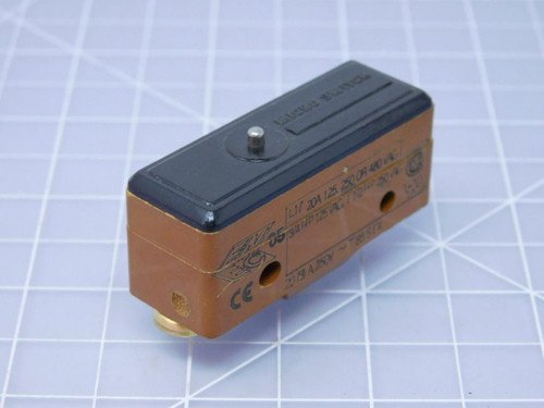 Micro Switch BA-R82-A4 Basic / Snap Action Switch 20 A 125, 250 or 480 VAC T122201 For Sale