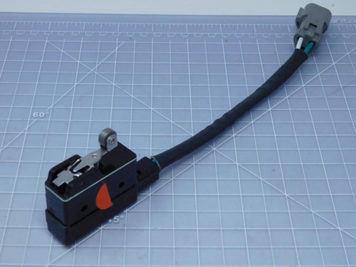 Micro Switch 353-5983 Basic / Snap Action Switch T122272 For Sale