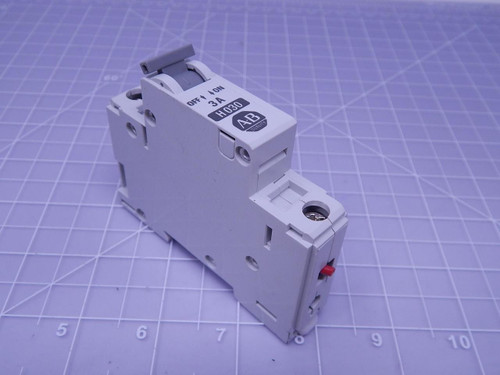 Allen Bradley 1492-CB1 Circuit Breaker 3 A T123592 For Sale