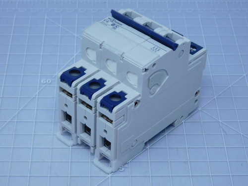 Lot of 4 ABL Sursum E16 Circuit Breakers 16 A 3 Pole 480 Y / 277 VAC 3E16UM T129751 For Sale