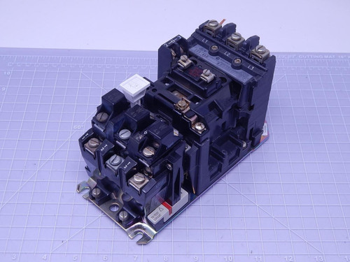 Allen Bradley 509-A0D    Motor Starter 18 A 600 VAC w/ 42185-800-01 Overload Relay For Sale