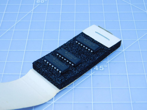 Lot of 3 Texas Instruments SN74LS32N    Semiconductor For Sale