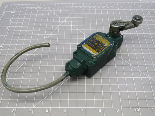 Omron  WLCA2-2  Limit Switch For Sale