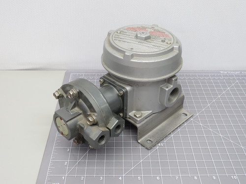 United Electric J120K-455  Differential Pressure Switch For Sale