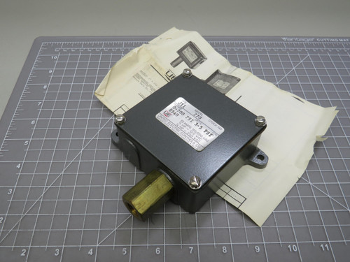 United Electric 270  Type J11 Pressure Switch For Sale