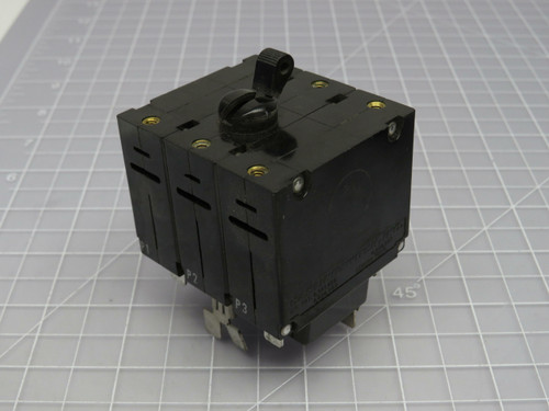 Lot of 2  BB3-X0-01-914-121-D  Circuit Breaker  For Sale