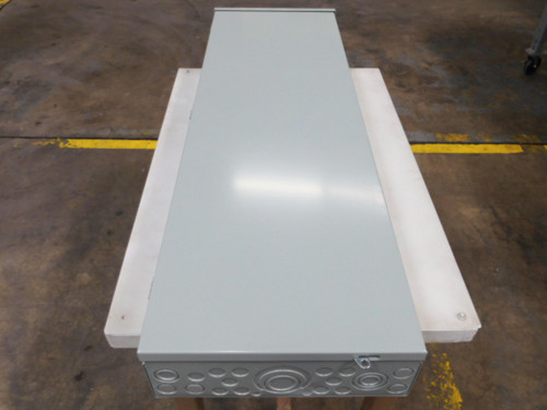 EATON BR4242B225R TYPE 3R LOADCENTER 225 AMP 42 SPACES 42 CIRCUIT T192395