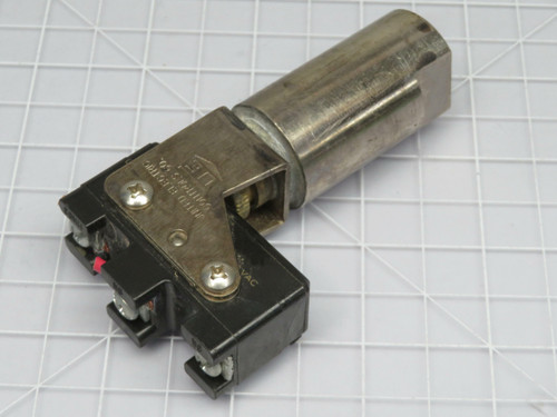 United Electric Controls  J40-224  Pressure Switch 0 to 30 PSI 15 Amp 250 VAC  For Sale