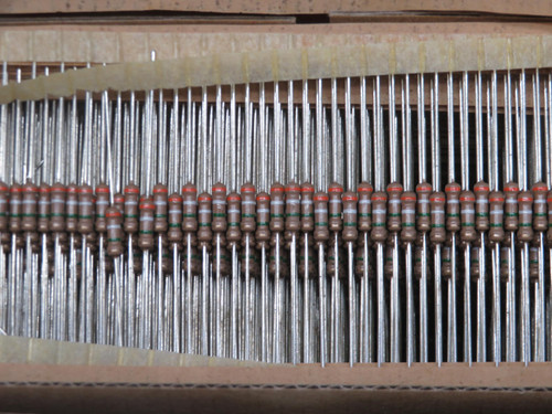 Lot of 1750 SEI  CF12JA3M90  Chip Resistor  For Sale