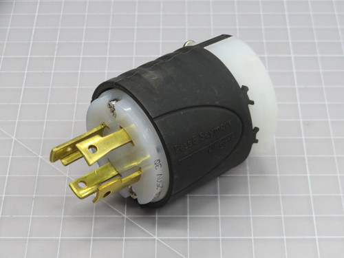 Legrand    L1530-P  Pass & Seymour Turnlok Plug  For Sale