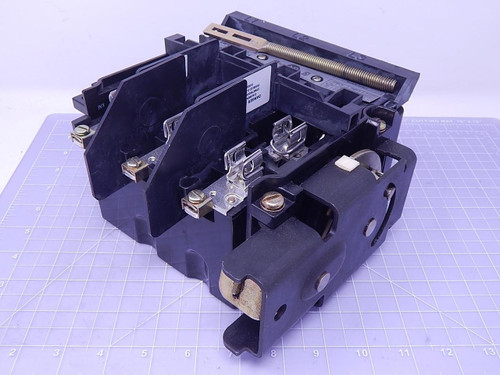 Allen Bradley 1494V-DS30 Fusible Disconnect Switch T116931 For Sale