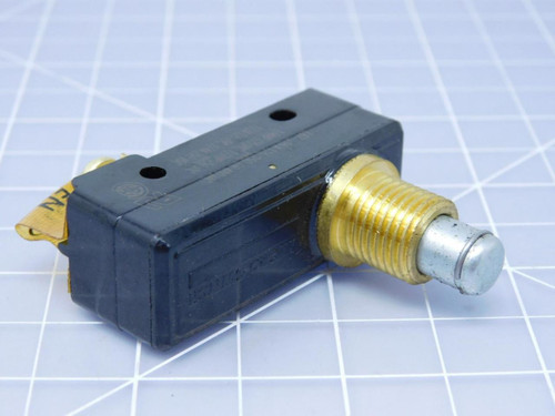 Micro Switch BZ-RQX66 BZ Series Premium Large Basic Switch, Single Pole Double Throw Circuitry, 15 A T122328 For Sale