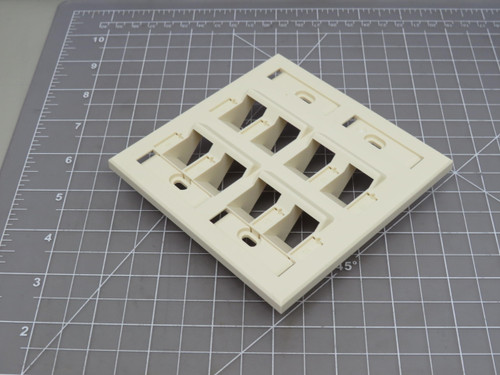 Lot of 100 Commscope 6644117802  FCPLT 8 Port Angled Dual G For Sale