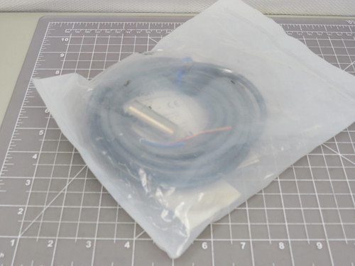Omron  E2EZ-X4D1-N  Proximity Switch For Sale