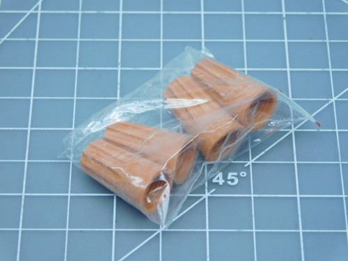 Lot of 1300    Packs of Orange Electrical Twist On Wire Connectors For Sale