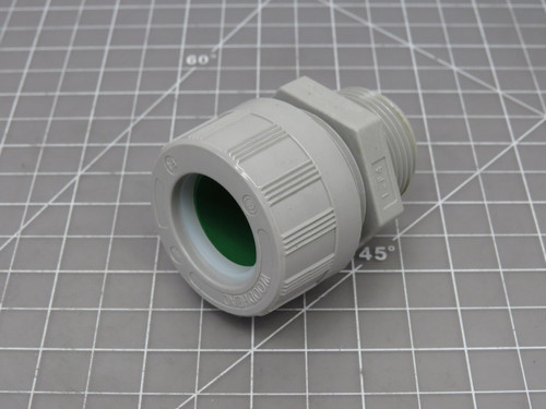 Lot of 8 Woodhead 1300980166 5560 Max-Loc Cord Grip Form 4 1IN/(.875-.1000/ Type 3R For Sale