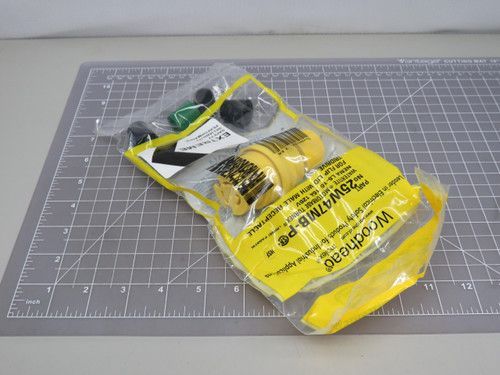 Woodhead 1301460221 25W47MB-P Watertite Extreme Connector for Male Receptacle with Locking Blade 2 Position/3 Wire NEMA L5-15 125V For Sale
