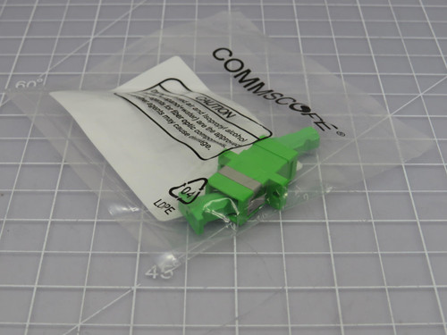 LOT OF 100 COMMSCOPE 760036277 AFA-SC01-GR GREEN SC-APC SIMPLEX ADAPTER TERASPEED T185601
