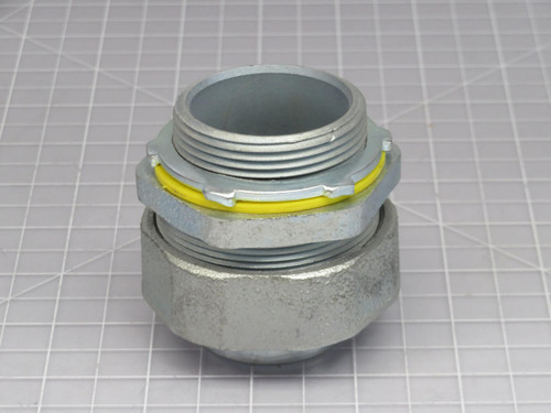 LOT OF 2 EATON LT150 STRAIGHT MALE CONNECTOR WITHOUT INSULATED THROAT BUSHING SIZE 1-1/2 IN T191979