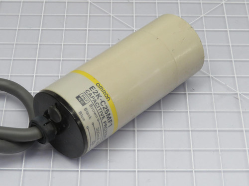 Omron  E2K-C25MF1  Capacitive Proximity Switch 10 to 40 VDC  For Sale