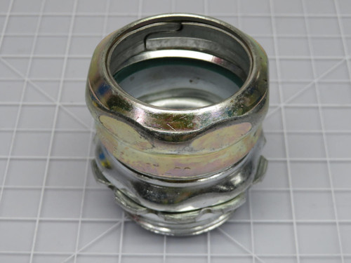 LOT OF 4 1-1/4 IN SCI WET LOC CONDUIT COUPLER T192201