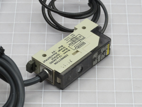 OMRON E2C-JC4AP AMPLIFIER SEPARATE PROXIMITY SENSOR T206935