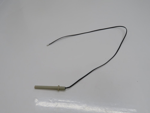 LOT OF 10 FIH INVENTORY CONTROL C200817/038 GENUINE THERMISTOR T211579