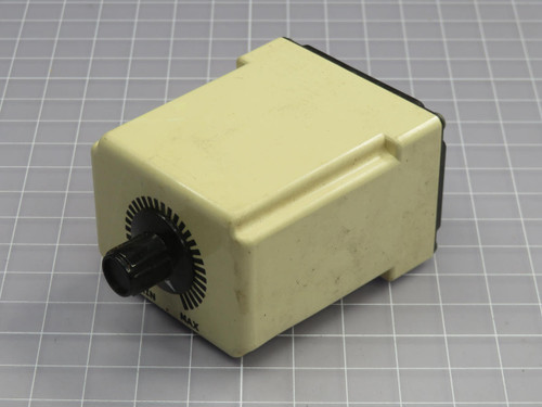 SQUARE D  9050JCK23V20  TIMING RELAY  For Sale