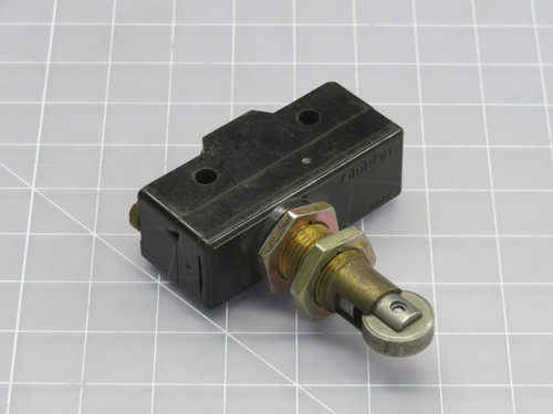OMRON  A-20GQ22-B  PANEL MOUNT PLUNGER ROLLER SNAP ACTION SWITCH  For Sale
