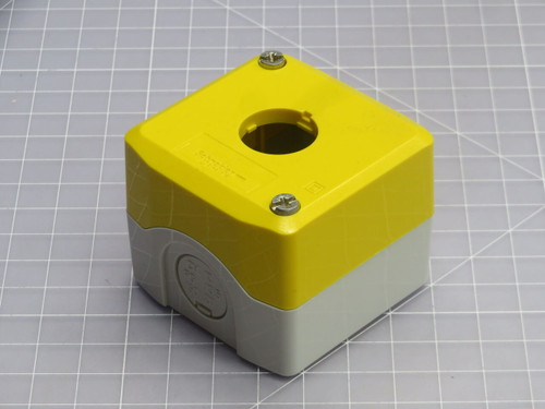 SCHNEIDER  XALK01H7  PUSHBUTTON  For Sale