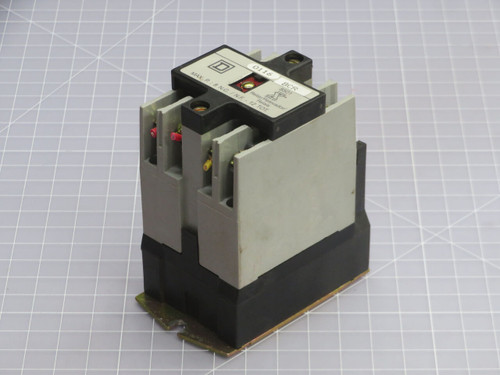 SQUARE D  8501X040  AC CONTROL RELAY  For Sale