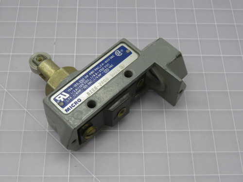 MICRO SWITCH  BZE6-2RQ8  LIMIT SWITCH ROLLER PLUNGER, BZE6 SERIES
  For Sale