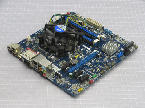 INTEL  E97379-001 E210882 DESKTOP BOARD  For Sale