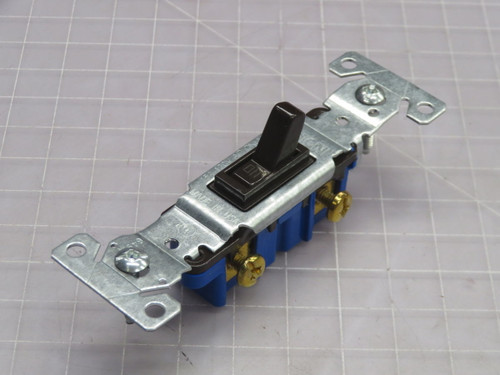 Lot of 100 EATON  1301B    For Sale