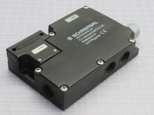 SCHMERSAL  AZM 161 CC-12/12KA-024 101187946   For Sale