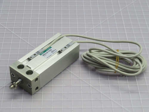 NIB LOT OF 2 CKD SMD2LDA-2040 PNEUMATIC COMPACT CYLINDER T264987 For Sale