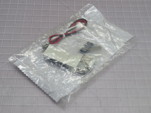 NOB LOT OF 5 SMC SY3140-5MZE SY3140-5MZE SOLENOID VALVE T265627 For Sale