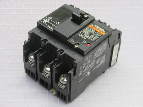 USED LOT OF 2 FUJI EA103C CIRCUIT BREAKER T265706 For Sale