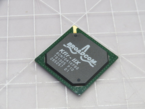 NOB LOT OF 175 BROADCOM 15-1005106-01 BCM7041KPBG RISC MICROPROCESSOR T205594 For Sale