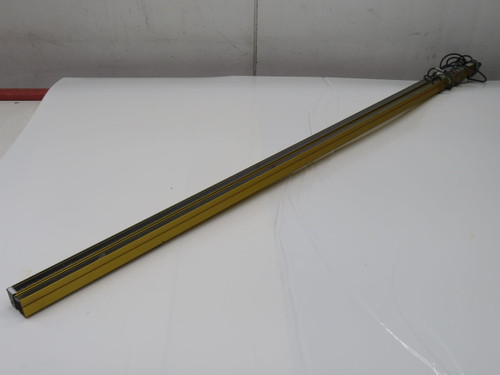 USED LOT OF 2 PEPPERL+FUCHS SLCS30-1300-R SLCS30-1300-T SENSORS T266777 For Sale