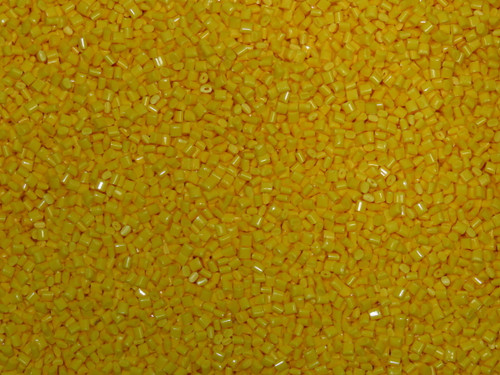 NIB LOT OF 825 LBS RTP 2599 X 146993 S-45245 8002340316 THERMOPLASTIC YELLOW T267017 For Sale